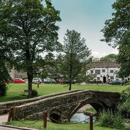 アパート The Rectory Rooms, 2 *