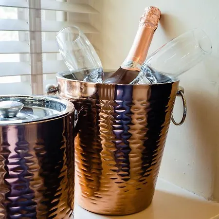 The Rectory Rooms, 2 Apartament *